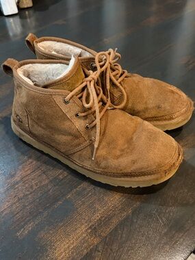 UGG Men's Chukka Boots in Chestnut Brown - Size 11